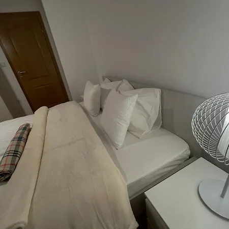 Apartment In The Heart Of